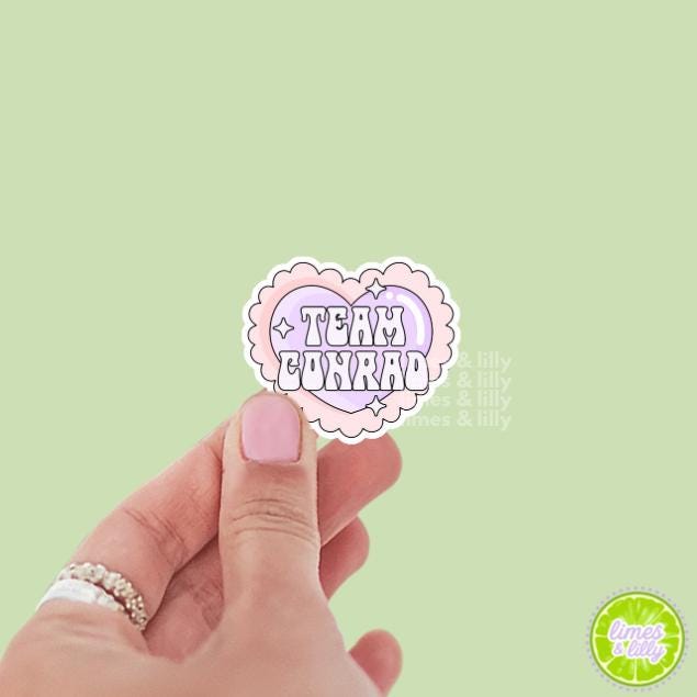 Team Conrad Scallop Heart Coquette Vinyl Sticker | TSITP Vinyl Sticker | Kindle Stickers | Cute Stickers | Bookish Stickers