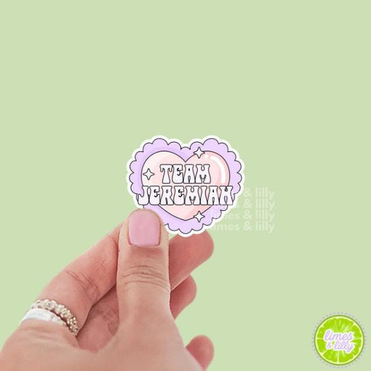 Team Jeremiah Scallop Heart Coquette Vinyl Sticker | TSITP Vinyl Sticker | Kindle Stickers | Cute Stickers | Bookish Stickers