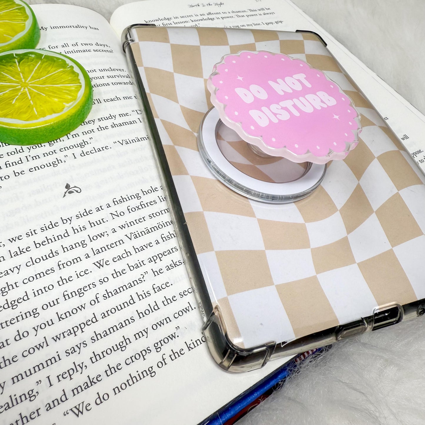 Do Not Disturb Pink Scallop Circle Magnetic MagSafe Kindle Grip | Pop Grip | Kindle Accessories | MagSafe Kindle Grip | Phone Grip