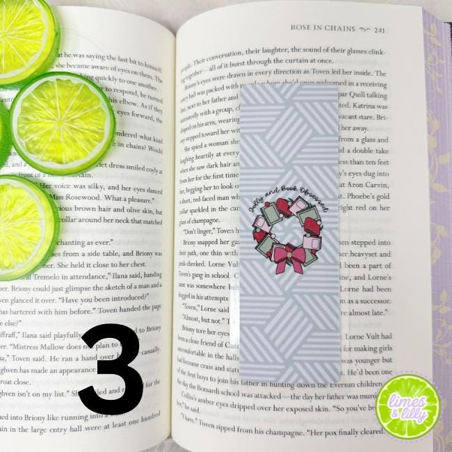 Christmas Bookish Bookmarks | Holiday Reading Bookmark Set | Sleighing My TBR List | Santa’s Favorite Bookworm | Cozy Reader Gift