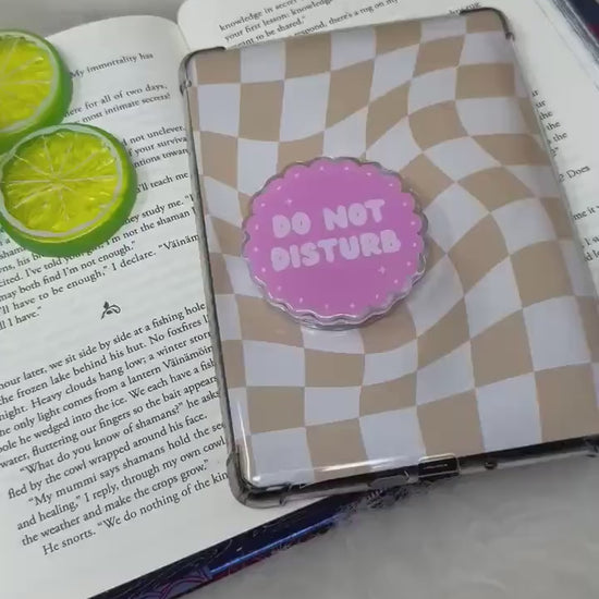 Do Not Disturb Pink Scallop Circle Magnetic MagSafe Kindle Grip | Pop Grip | Kindle Accessories | MagSafe Kindle Grip | Phone Grip